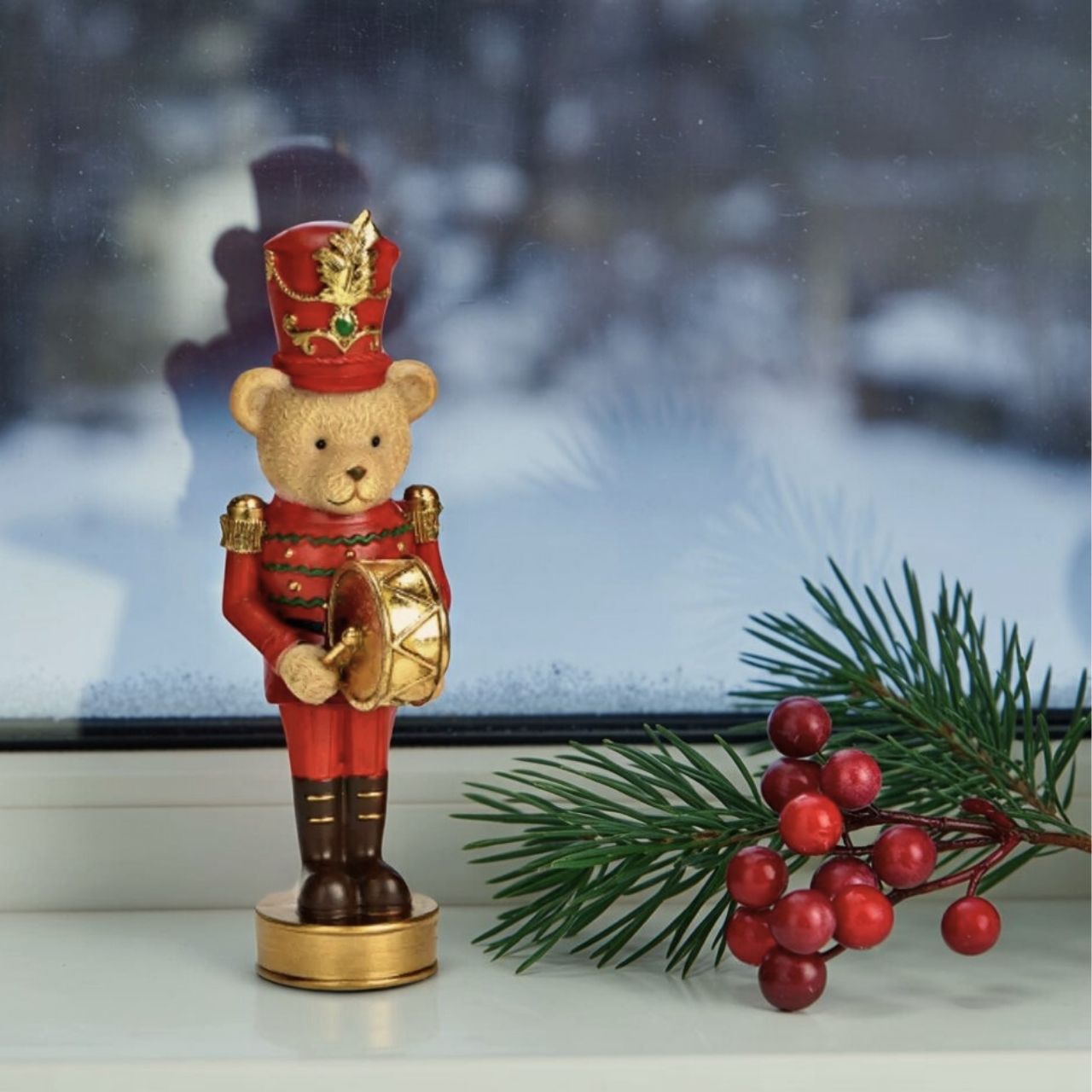 Bear nutcracker made of poly, 2-fold, colorful (W/H/D) 4x16x4cm