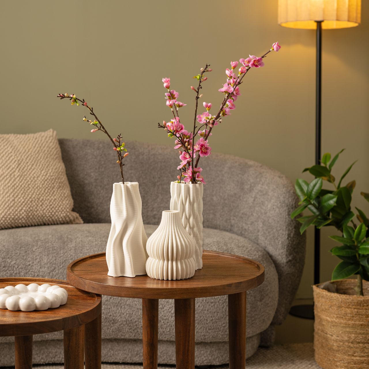 Jarrón de cerámica impreso en 3D blanco (A/A/P) 8x22x8cm sólo para flores secas Jarrón de cerámica impreso en 3D blanco (A/A/P) 8x22x8cm sólo para flores secas