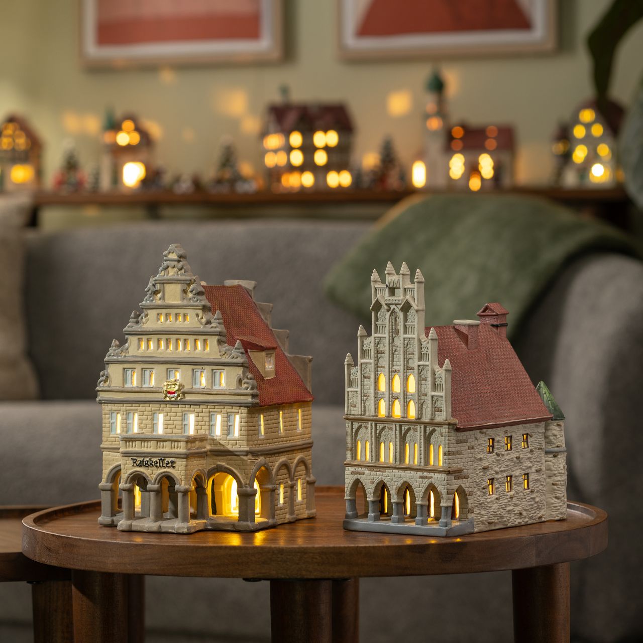 Wurm Lichthaus "Ratskeller" Münster aus Porzellan, Braun/Rot (B/H/T) 17x23x14cm Wurm Lichthaus "Ratskeller" Münster aus Porzellan, Braun/Rot (B/H/T) 17x23x14cm