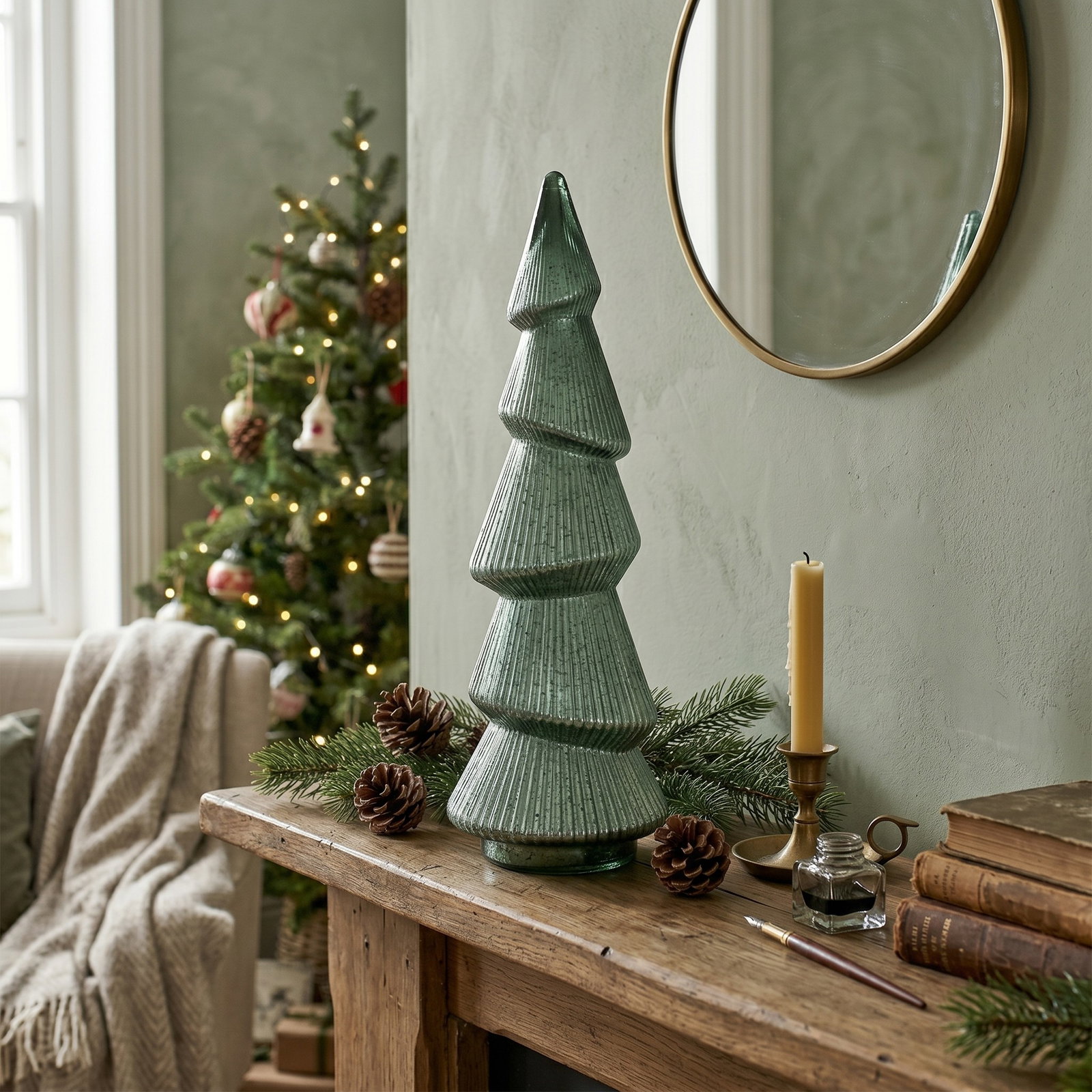 Christmas tree made of glass, green (W/H/D) 17x54x17cm Kunststoffdeko, Weihnachtsbaum, Spiralförmig, grün, Miniaturbaum