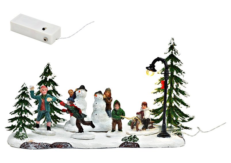 Scena invernale pupazzo di neve e bambini con luce LED in polietilene colorato (L/H/D) 22x12x11cm funzionamento a batterie 2xAA non incluse