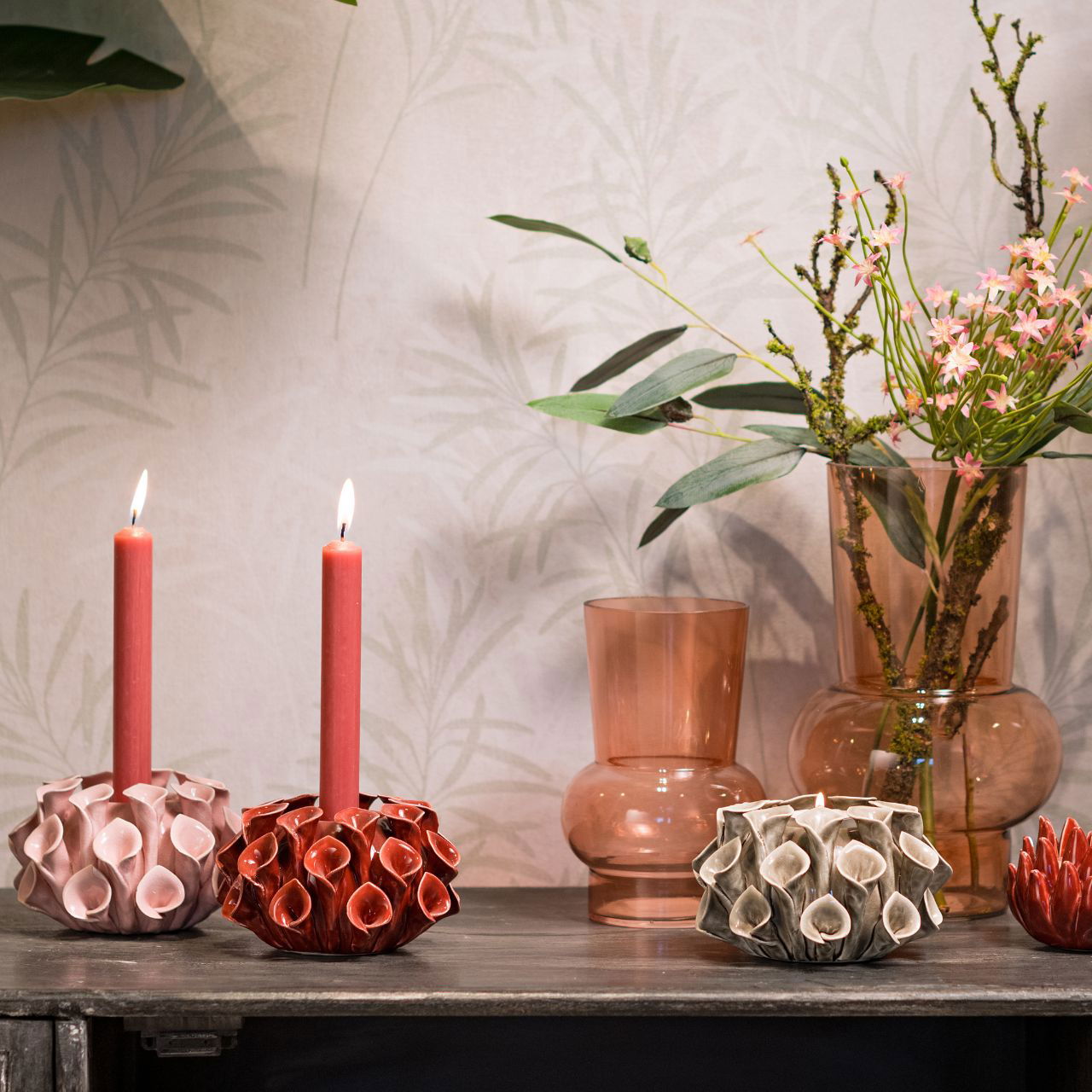 Teelichthalter, Kerzenhalter Blume aus Keramik Bunt 3-fach, (B/H/T) 13x8x13cm