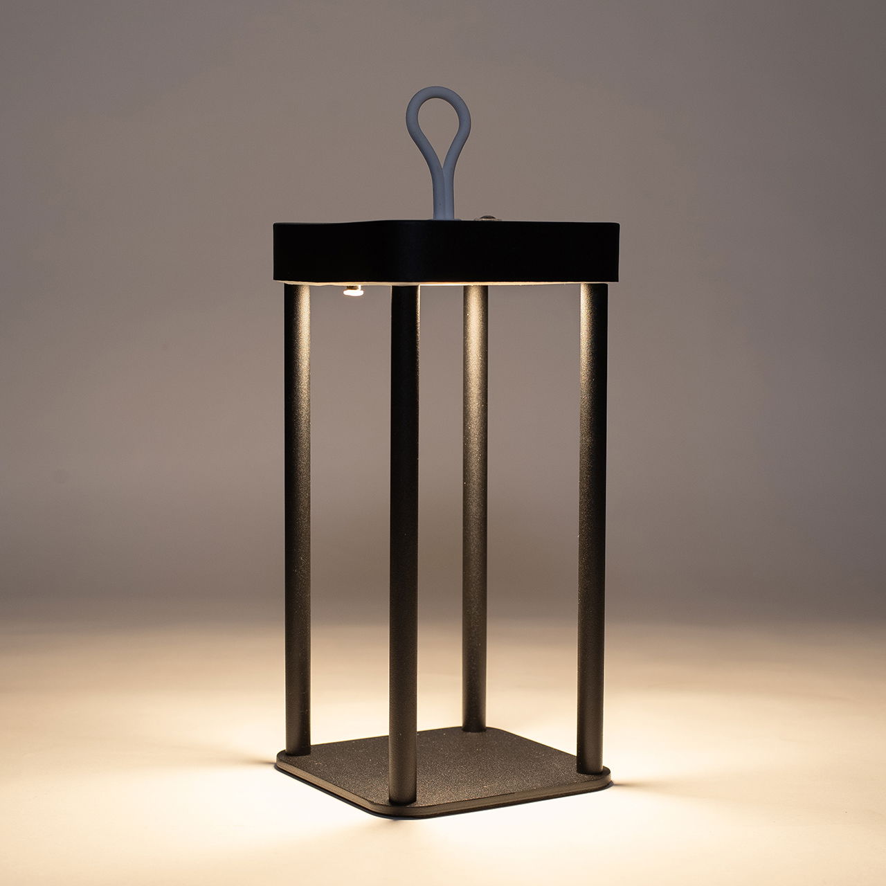 Lantern ``OFFEN`` IP44 warm white dimmable, LED included 80cm USB cable made of plastic, matt black (W/H/D) 12x24x12cm Lantern ``OFFEN`` IP44 warm white dimmable, LED included 80cm USB cable made of plastic, matt black (W/H/D) 12x24x12cm