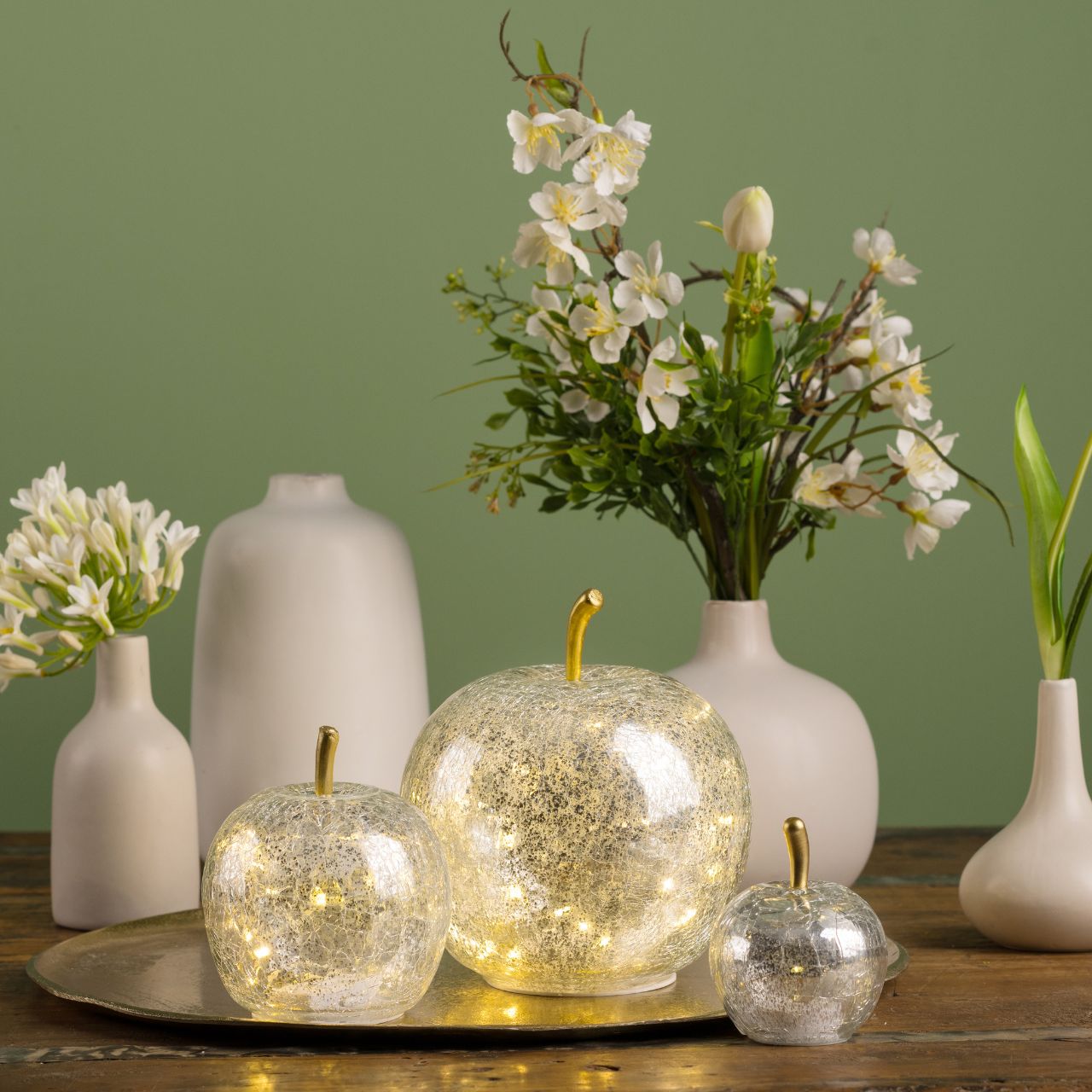 Deko Apfel aus Glas mit Licht 10er LED & Timer, Silber, Ø 11x12 cm Deko Apfel aus Glas mit Licht 10er LED & Timer, Silber, Ø 11x12 cm