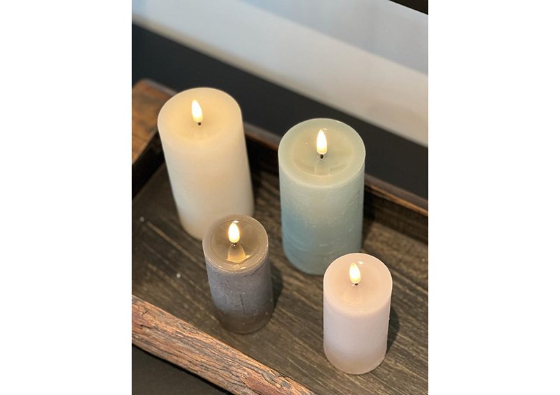 Candle LED with timer by remote control made of wax sage (W/H/D) 10x15x10cm