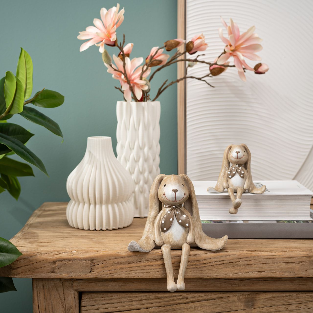 Edge stool bunny made of poly, beige (W/H/D) 15x12x7cm Edge stool bunny made of poly, beige (W/H/D) 15x12x7cm