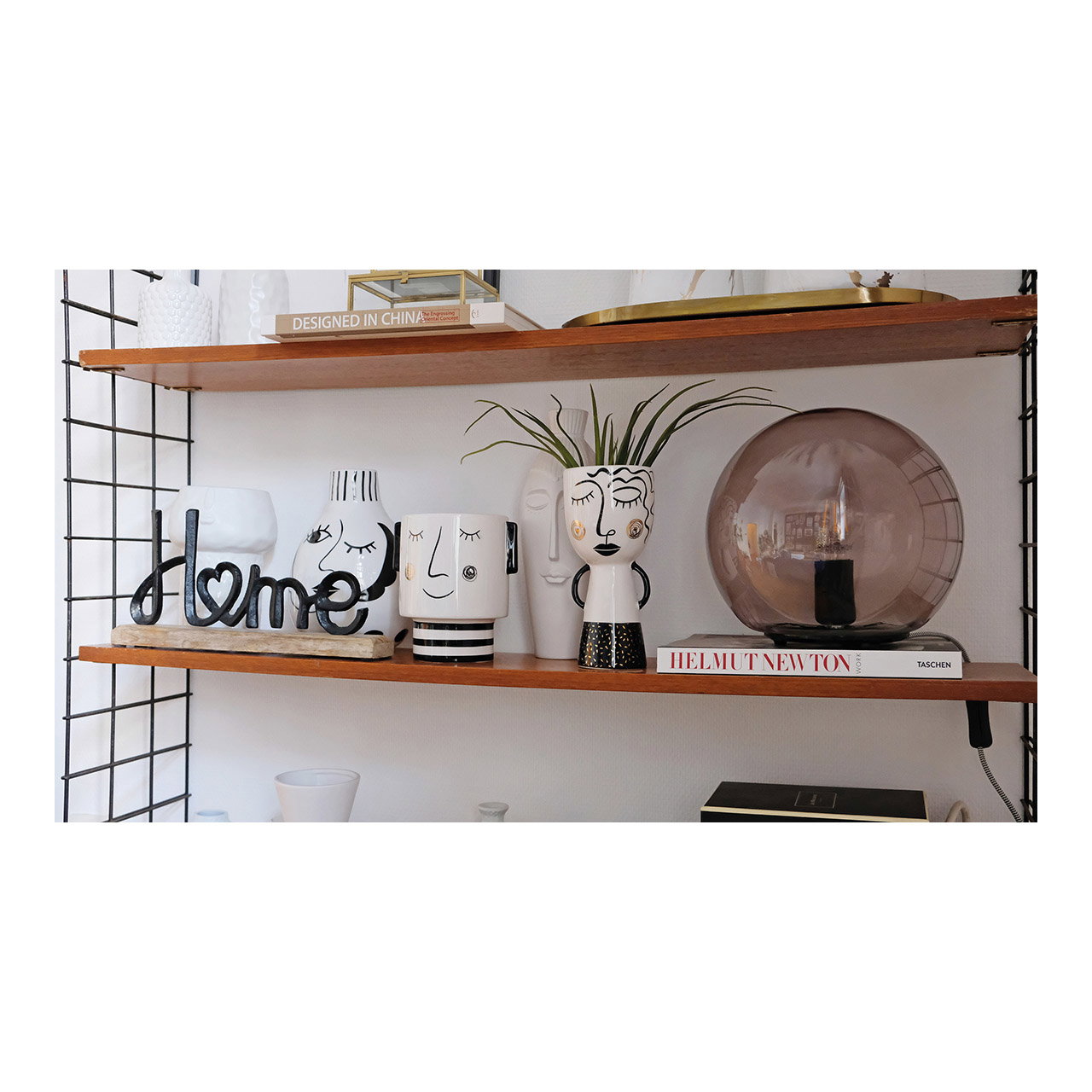 Displaystandaard belettering, Love, Home, op mangohouten voet van zwart metaal (B/H/D) 33x18x5cm Text
