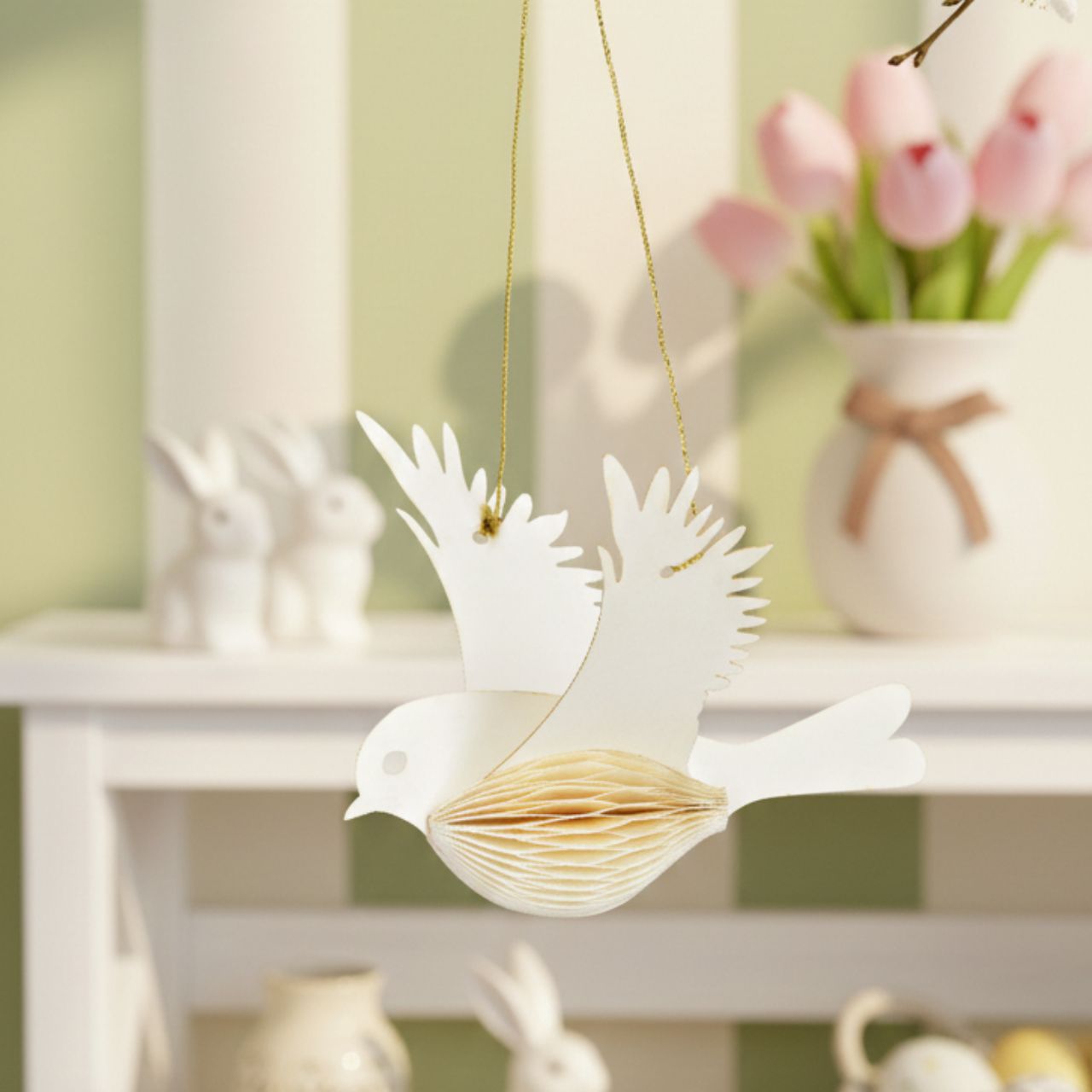 Honeycomb bird hanger made of paper/cardboard, white (W/H/D) 15x15x5cm Papier-Ornament, Hängedekoration, Vogelform, Weiße Deko, Papierkunst