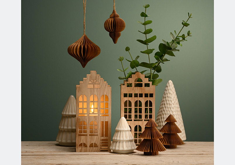 Holzdeko, Miniaturhaus, Pyramidenkerzen, Kerzenhalter, Weihnachtsdekoration