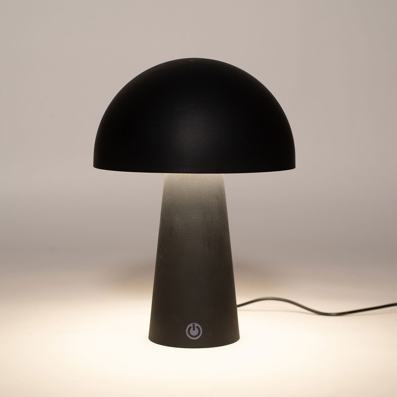 Tischlampe IP44 rund, LED incklusiv 80cm USB Zuleitung aus Kunststoff, Schwarz (B/H/T) 15x21x15cm Tischlampe IP44 rund, LED incklusiv 80cm USB Zuleitung aus Kunststoff, Schwarz (B/H/T) 15x21x15cm
