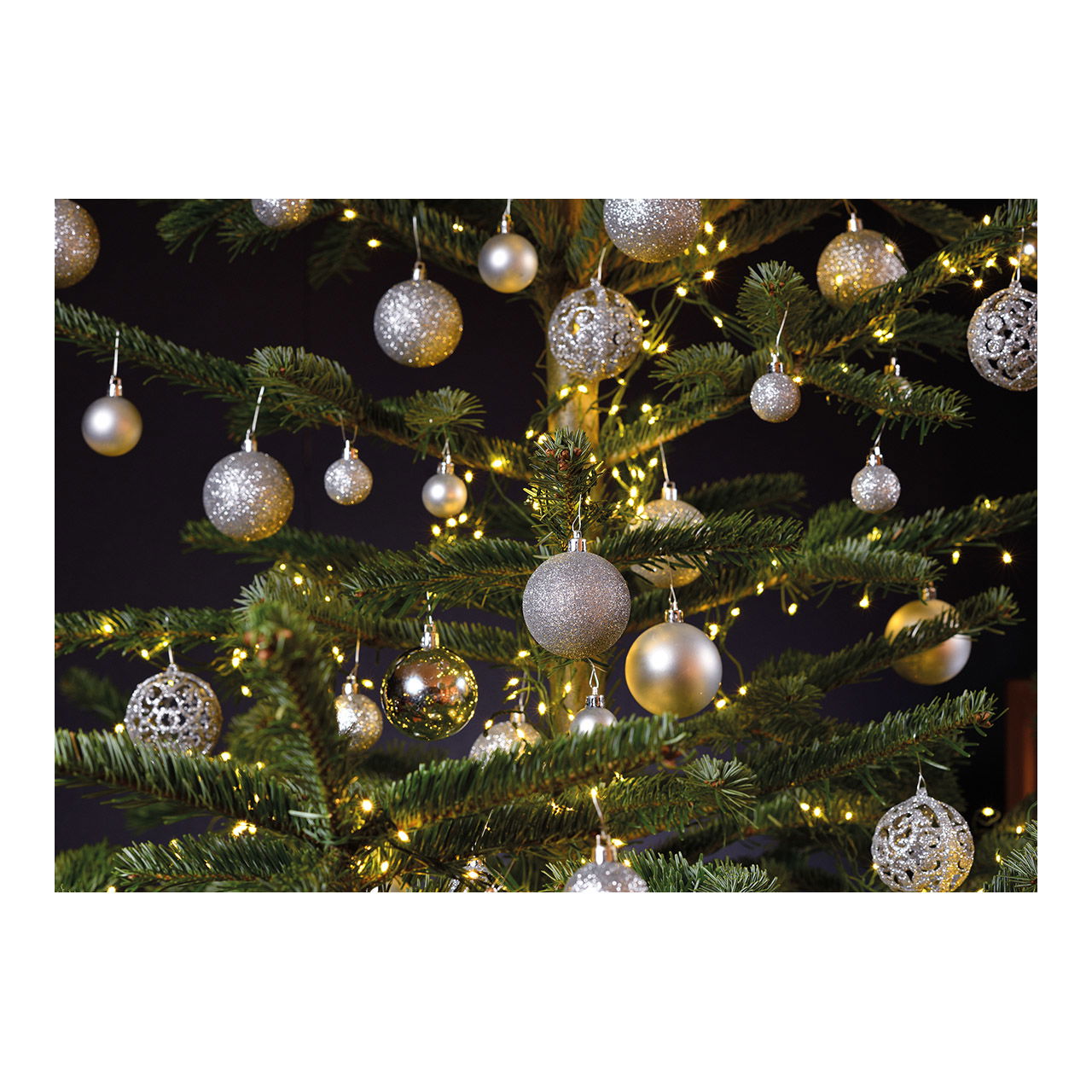 Plastic Christmas baubles, set of 100, silver Ø3/4/6cm (W/H/D) 23x35x12cm