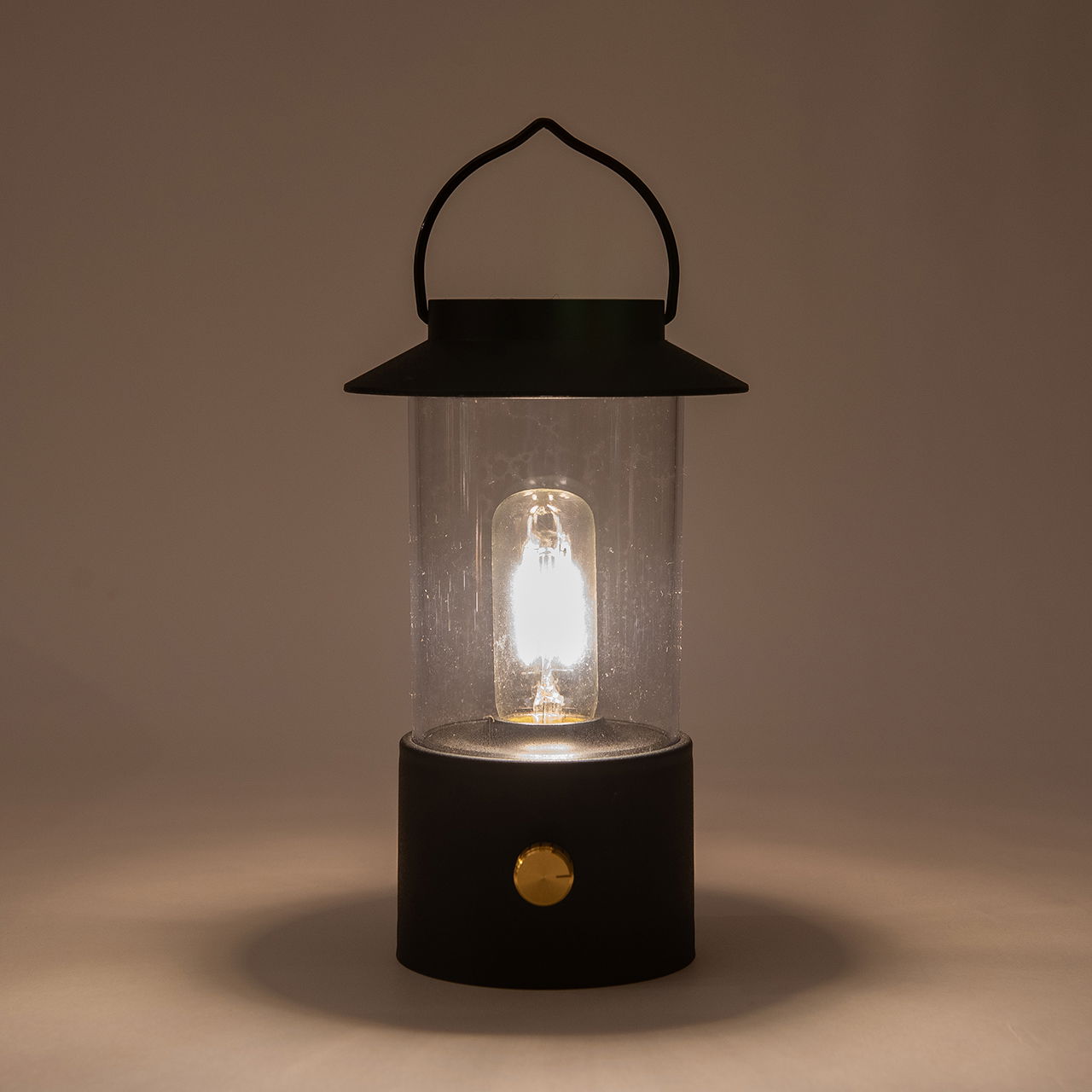 Lantaarn IP44 warm wit dimbaar, LED inbegrepen 80cm USB-kabel gemaakt van kunststof, mat zwart (B/H/D) 9x9x24cm Lantaarn IP44 warm wit dimbaar, LED inbegrepen 80cm USB-kabel gemaakt van kunststof, mat zwart (B/H/D) 9x9x24cm
