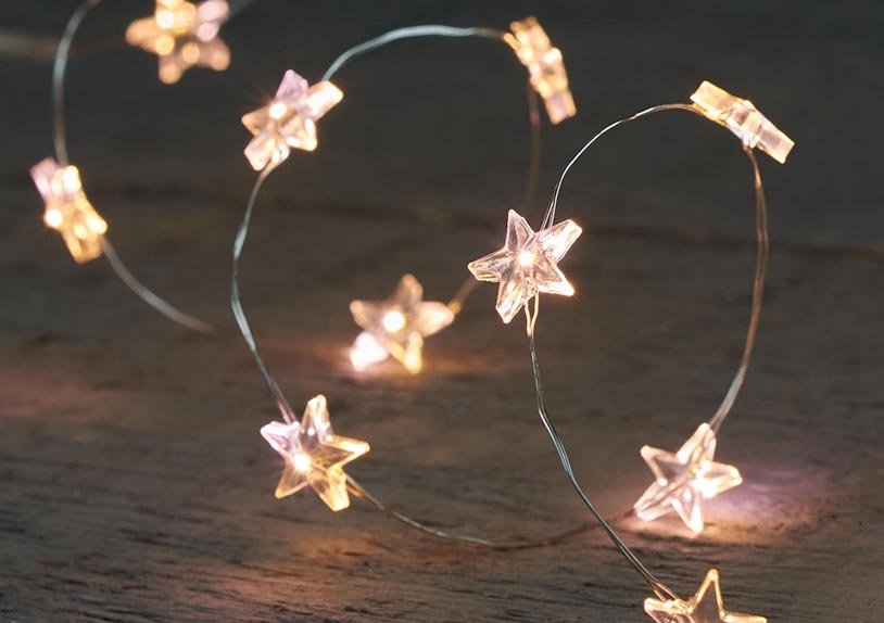 Lictherkette Led Silver Wire/Star 20l/1m Warm White - 6/18h Timer - 2xAA/Ip20
