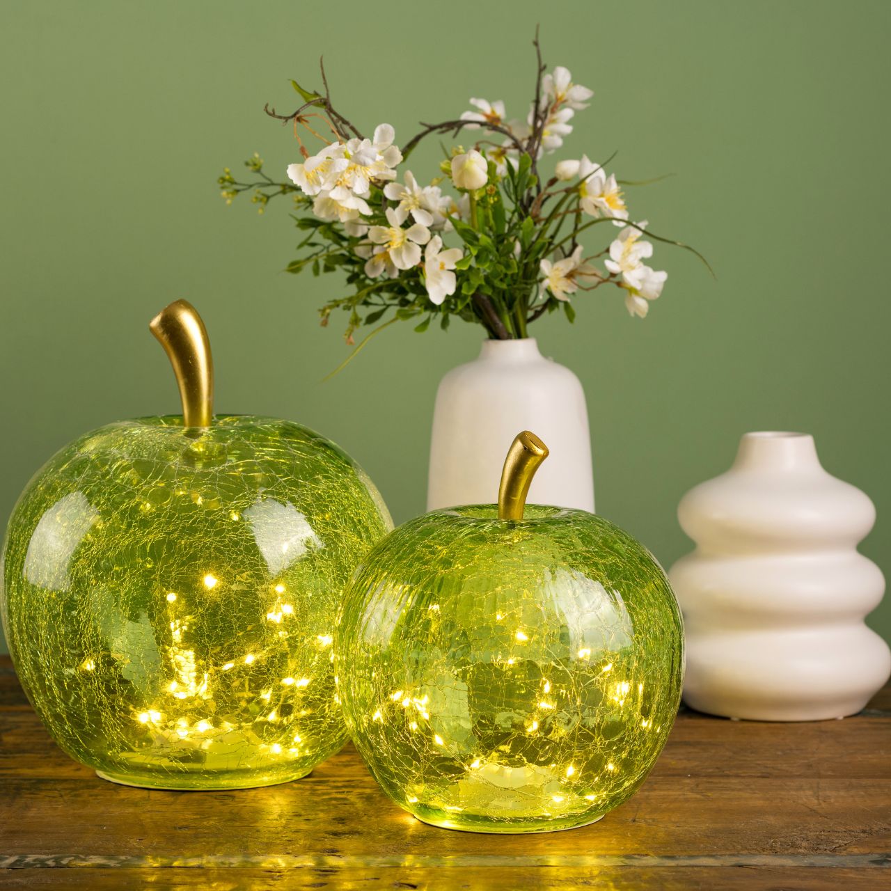 Apfel mit 30er LED, mit Timer aus Glas Grün (B/H/T) 22x24x22cm Apfel mit 30er LED, mit Timer aus Glas Grün (B/H/T) 22x24x22cm