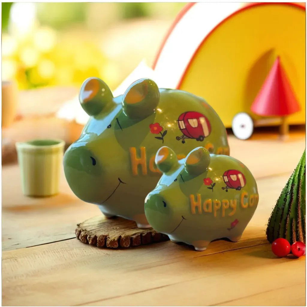 Tirelire KCG cochon moyen, Happy Camper en céramique vert (L/H/P) 17x15x15cm