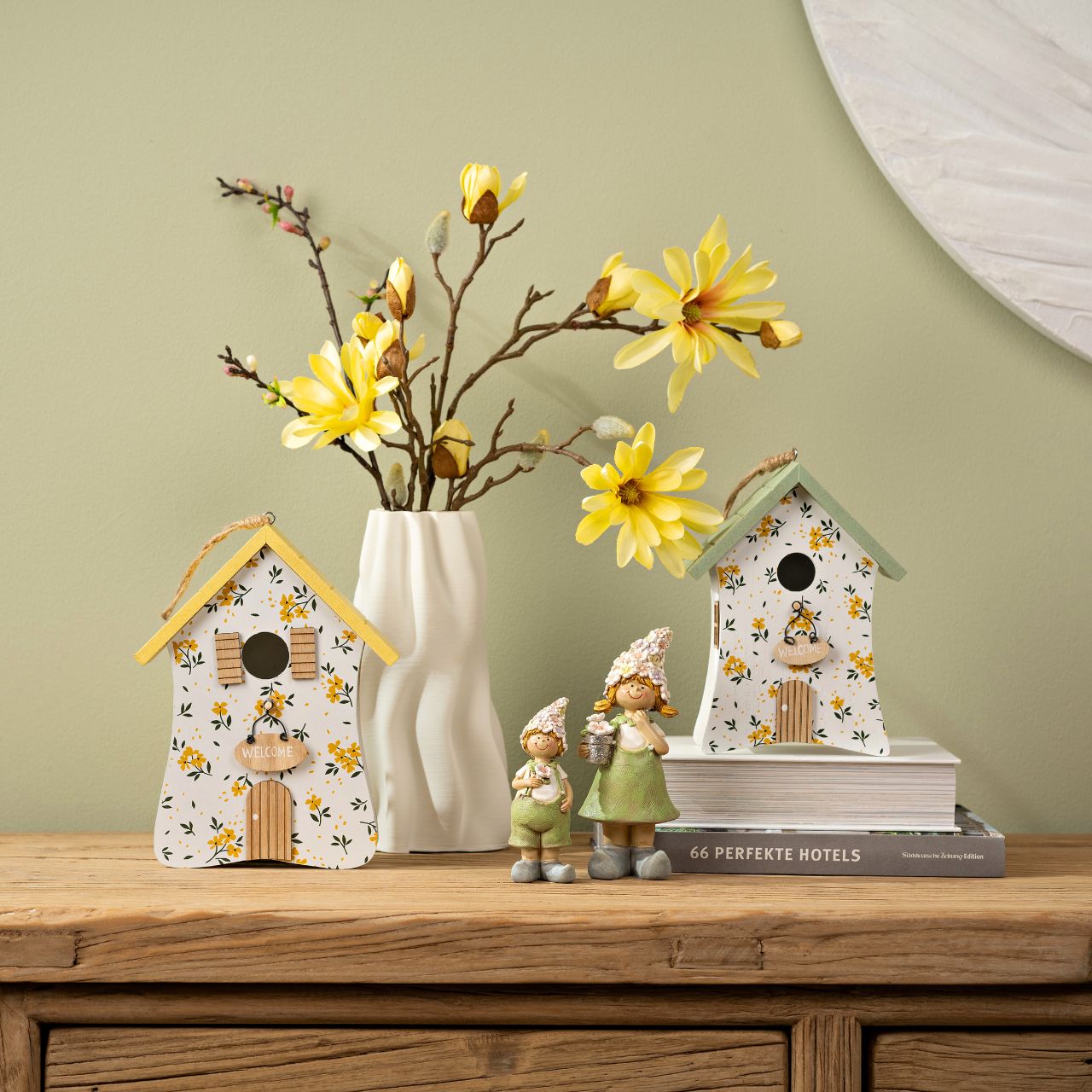 Casa appesa "Welcome" decorazione floreale in legno, verde/bianco (L/H/D) 13x18x8cm Casa appesa "Welcome" decorazione floreale in legno, verde/bianco (L/H/D) 13x18x8cm