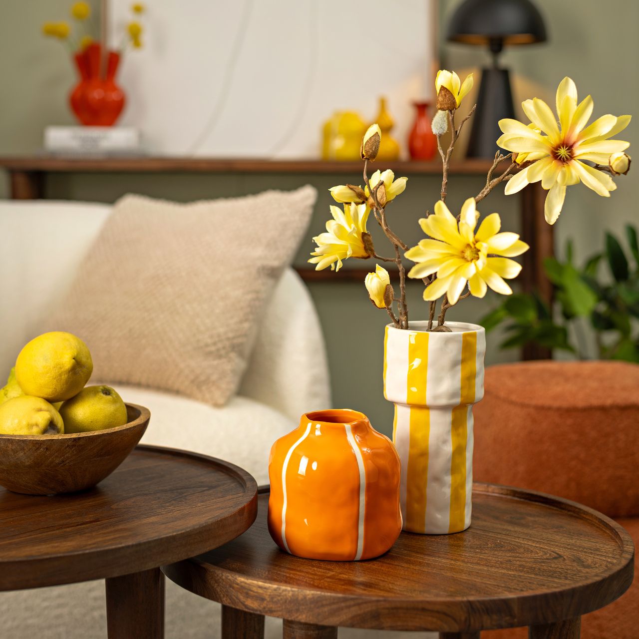 Vase gestreift für Trockenblumen aus Keramik, 2-fach, Gelb/Orange (B/H/T) 10x20x10cm Vase gestreift für Trockenblumen aus Keramik, 2-fach, Gelb/Orange (B/H/T) 10x20x10cm