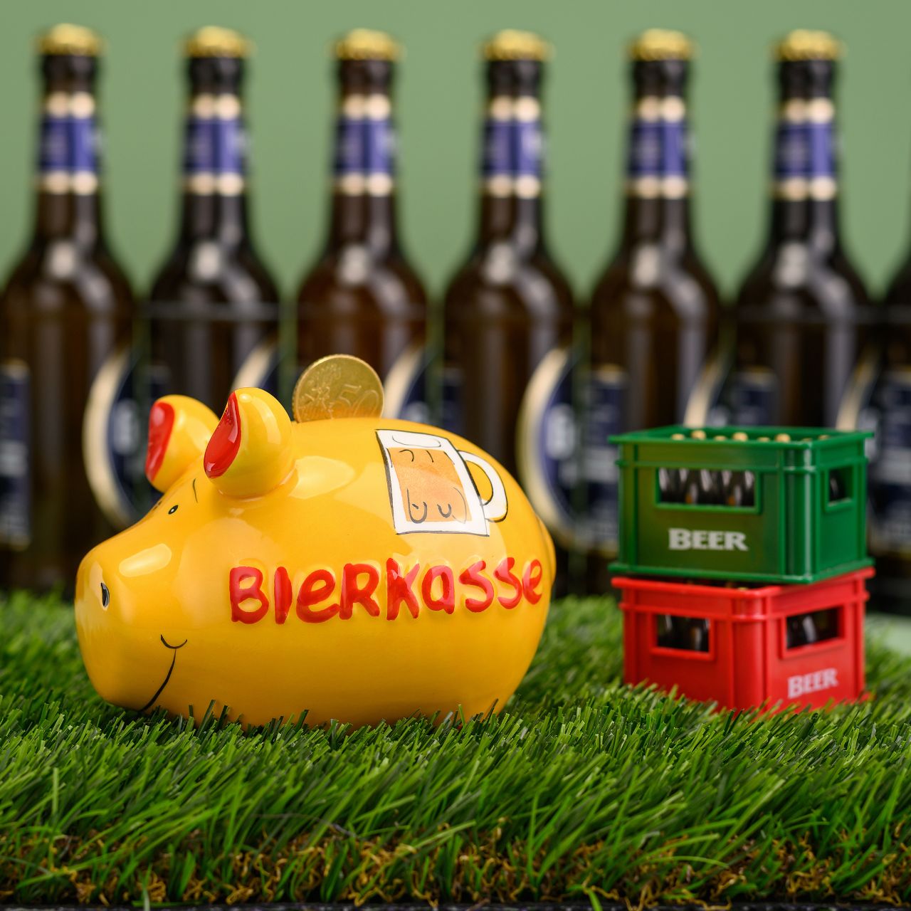 Sparschwein Company Sparschwein "Bierkasse" aus Keramik, Gelb/Rot (B/H/T) 12,5x9x9 cm Kleinschwein Sparschwein Company Sparschwein "Bierkasse" aus Keramik, Gelb/Rot (B/H/T) 12,5x9x9 cm Kleinschwein