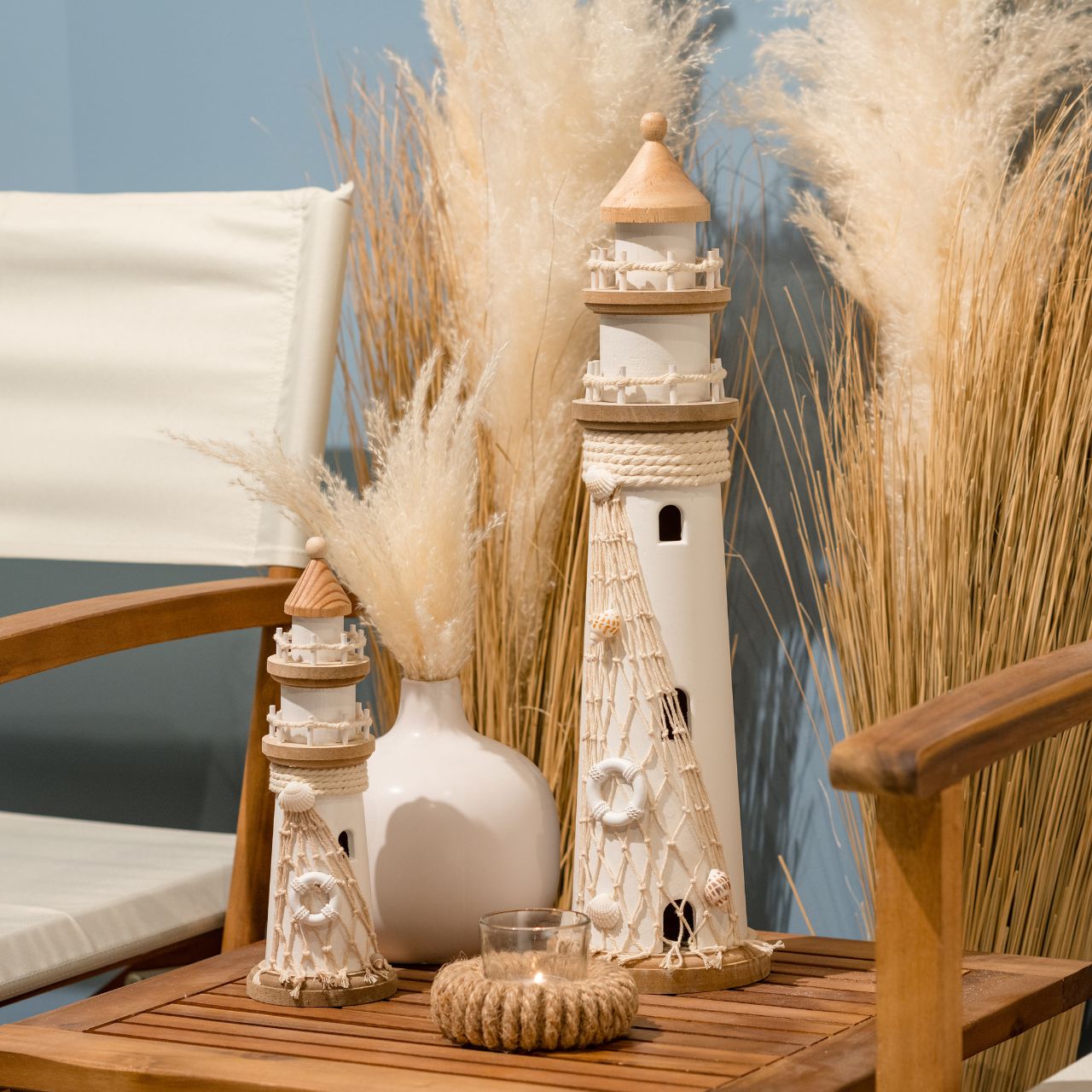 Wooden lighthouse white, 7x24x7cm