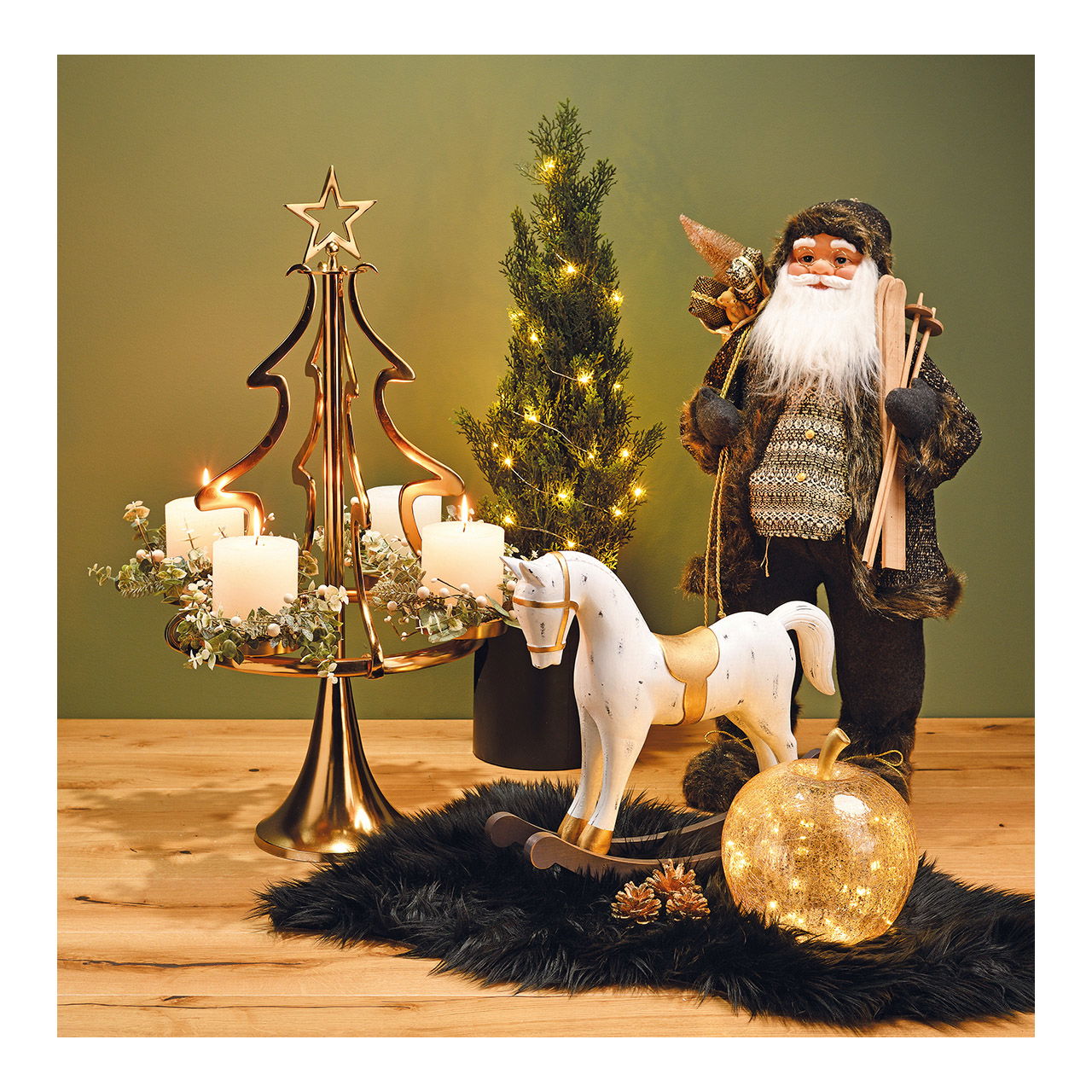 Adventsgesteck Tannenbaum aus Metall, Gold (B/H/T) 48x86x48cm