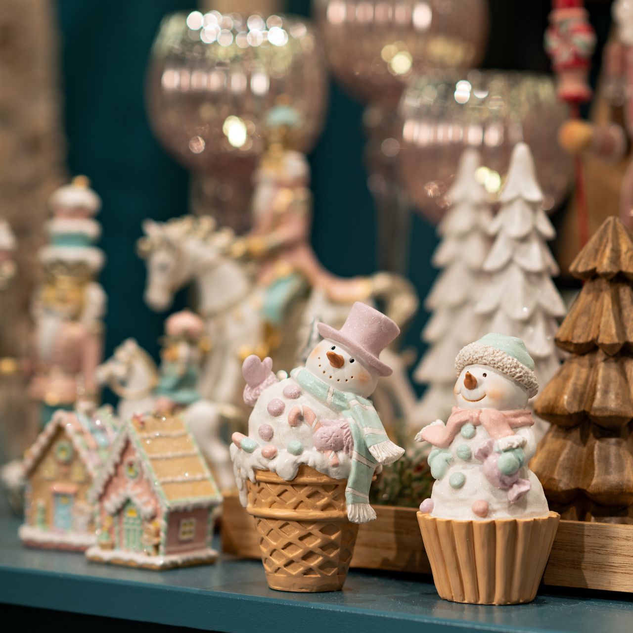 Hänger Lebkuchenhaus aus Poly,3-fach, Mint/Rosa (B/H/T) 6x10x6cm Kunst, Kunsthandwerk, Essen, Süßigkeiten