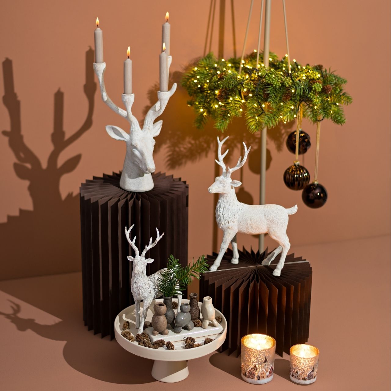 Lysestager i form af huse af farvet glas (B/H/D) 9x10x9 cm Weihnachtsdeko, Deko-Skulptur, Rentier, Kerzenhalter, Pyramide