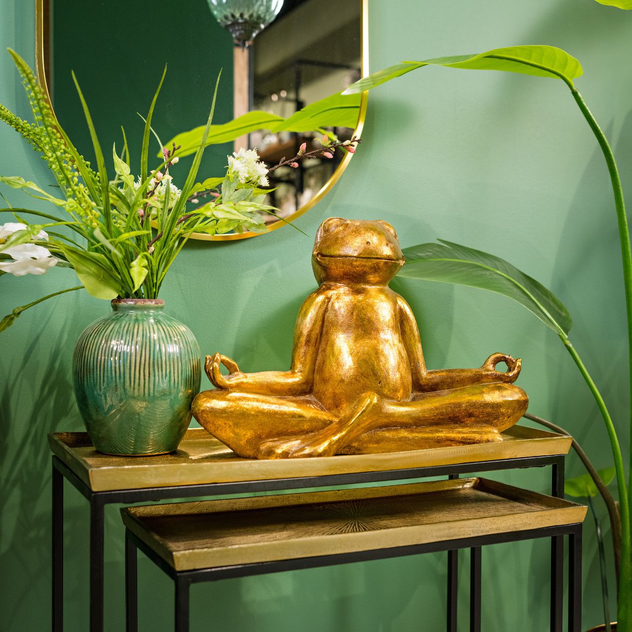 Yoga frog gold poly 29x14x22 cm