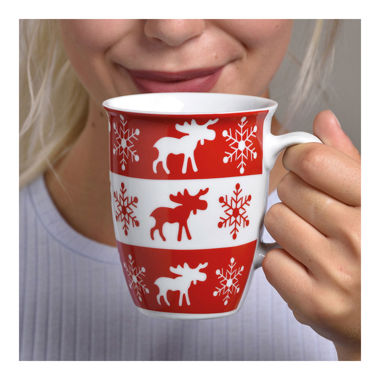 Mug moose decor in red and white, assorted (W/H/D) 11x10x8.5 cm Pokal
