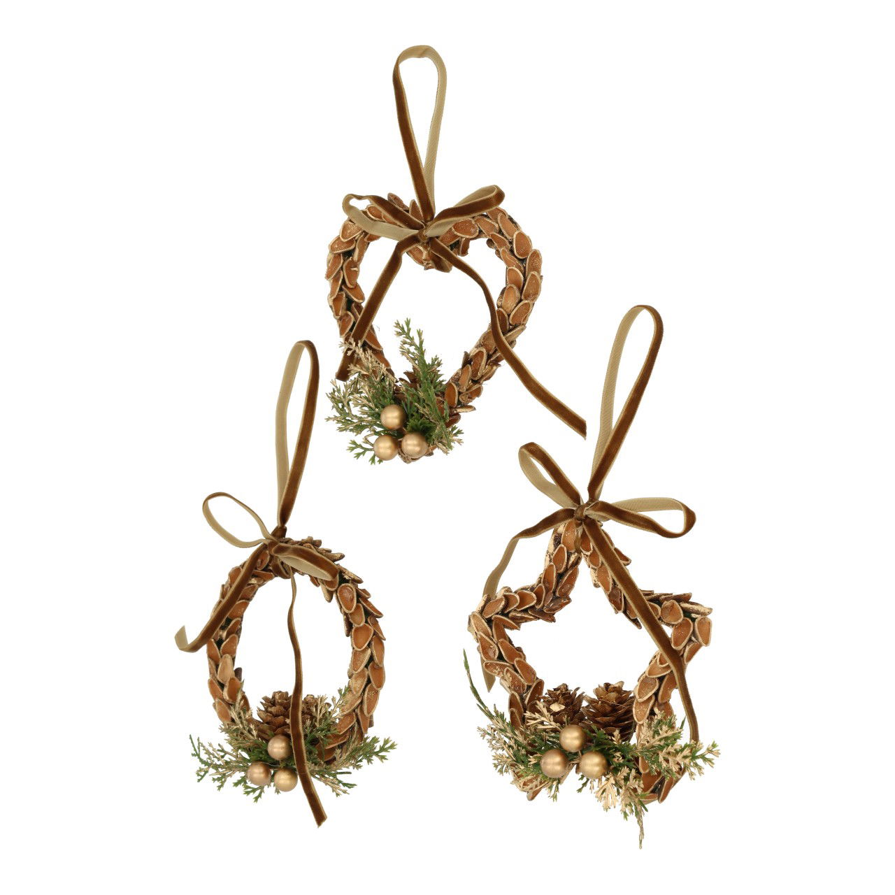 Hangkrans met kegels van natuurlijk materiaal bruin 3 assorti (B/H/D) 12x12x3cm Hangkrans met kegels van natuurlijk materiaal bruin 3 assorti (B/H/D) 12x12x3cm