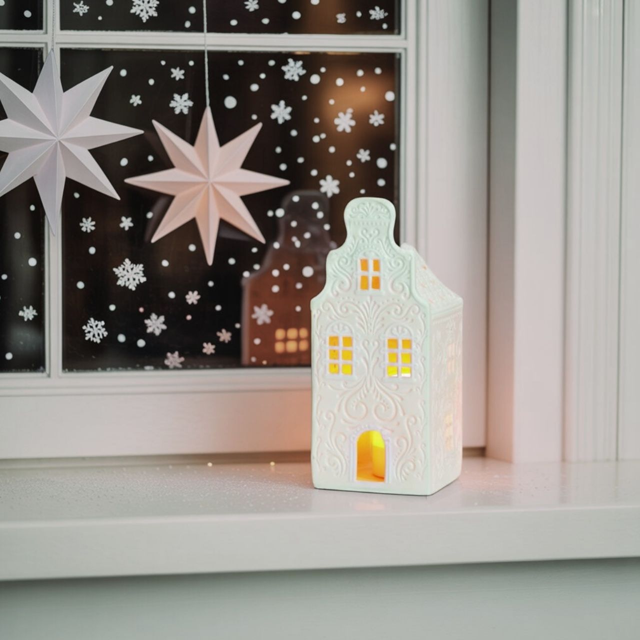 Maison à bougie à chauffe-plat LED en porcelaine, triple, blanc (L/H/P) 7x16x7cm