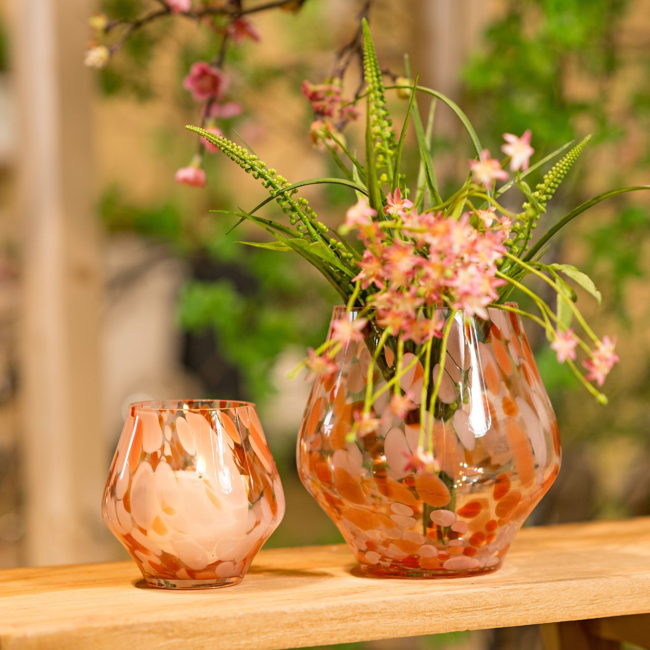 Glass lantern pink (W/H/D) 12x12x12cm