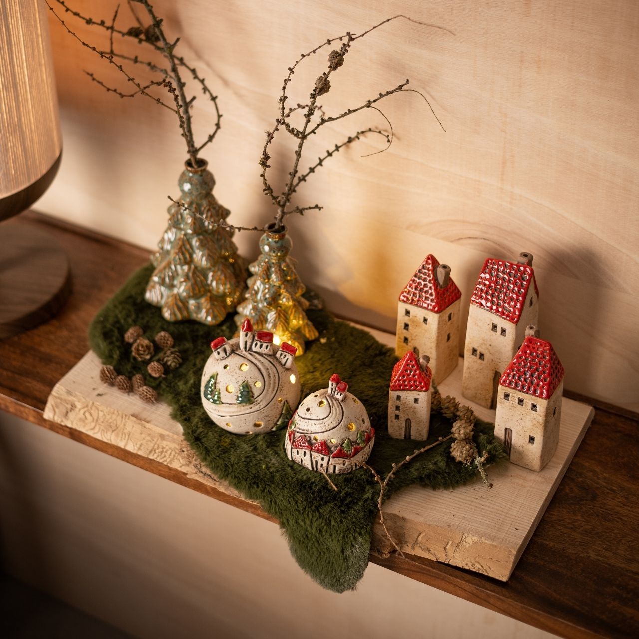 Keramikbaum, Tannenbaum, Weihnachtsdeko, Grünbraun, Glasiertes Design