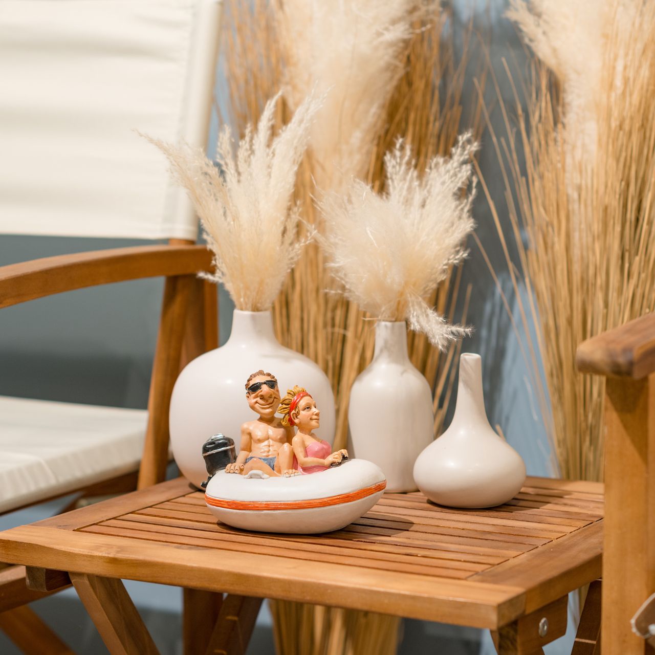 Poly inflatable money box, W16 x D11 x H12 cm Poly inflatable money box, W16 x D11 x H12 cm